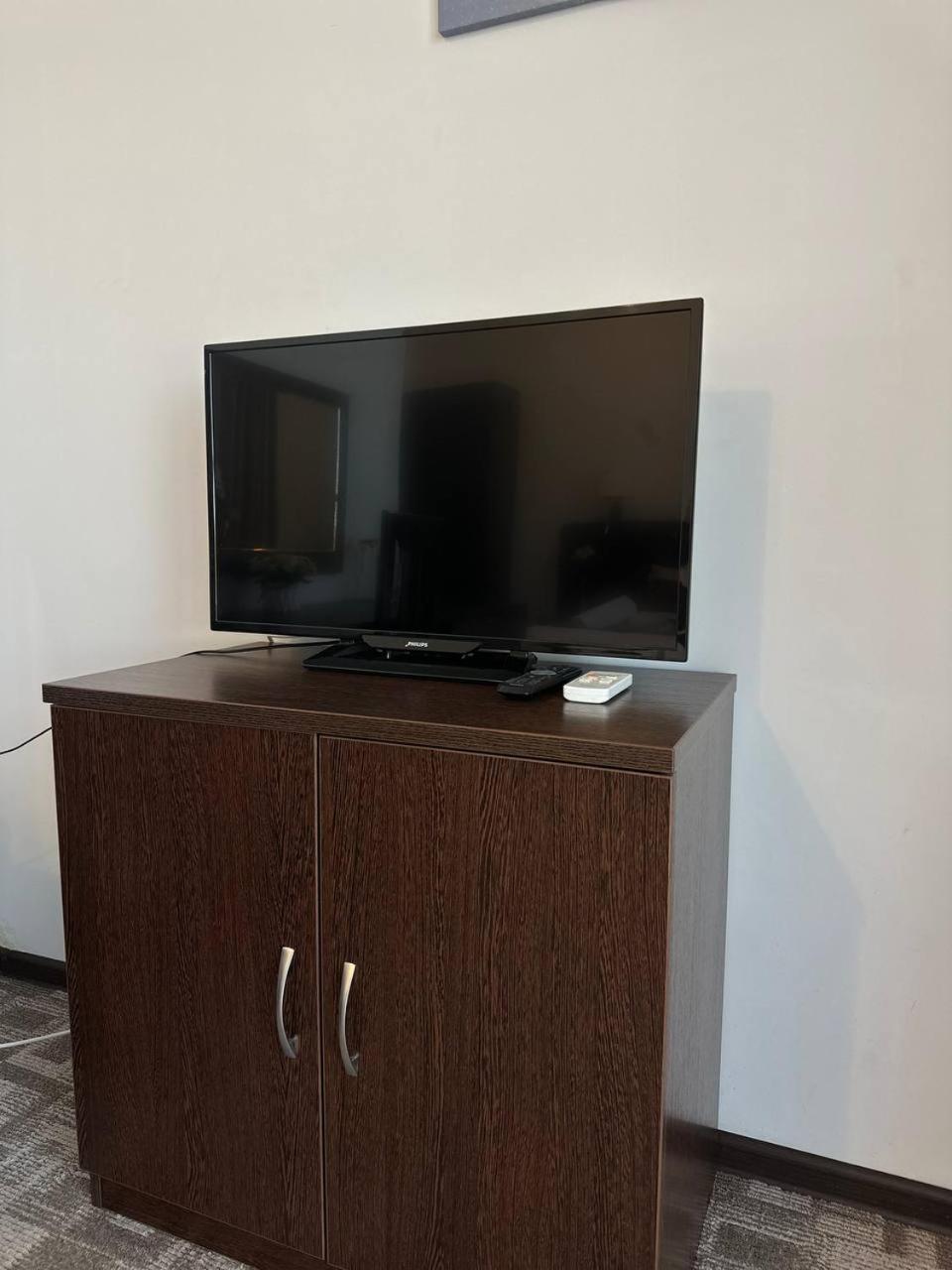 Tanzharyk Hotel Актобе Экстерьер фото