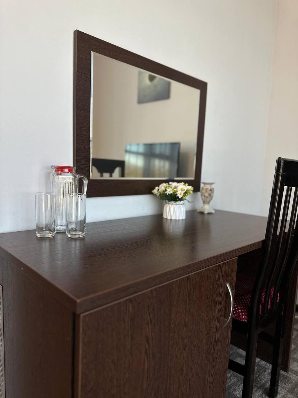 Tanzharyk Hotel Актобе Экстерьер фото
