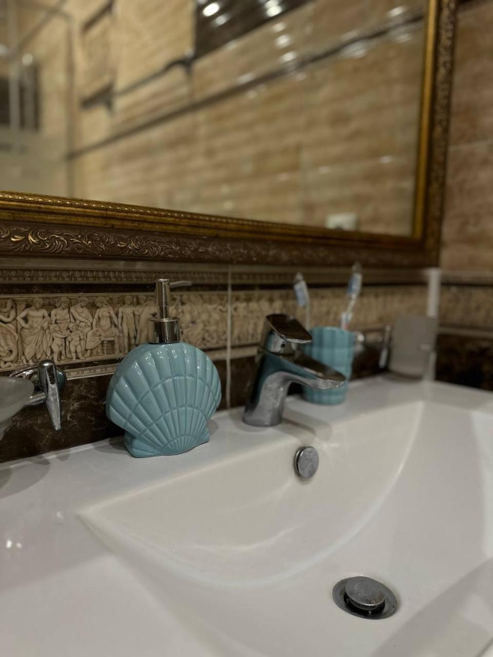 Tanzharyk Hotel Актобе Экстерьер фото