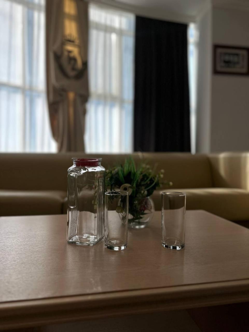 Tanzharyk Hotel Актобе Экстерьер фото